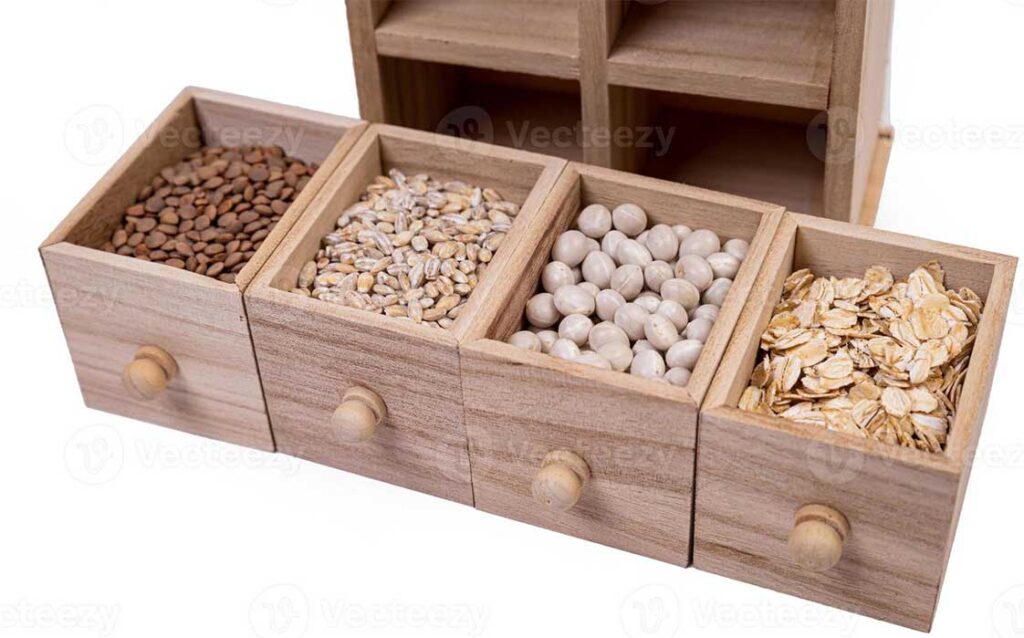 Yến mạch kết hợp đậu và hạt giúp bổ sung đạm cho người ăn chay